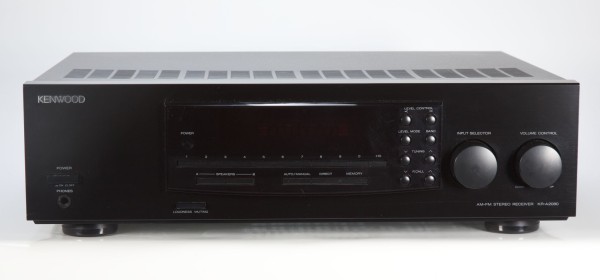 Kenwood KR-A 2080 Stereo AM-FM Receiver in schwarz