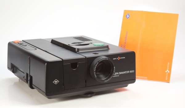 AGFA Diamator 1500 autofocus Diaprojektor in schwarz