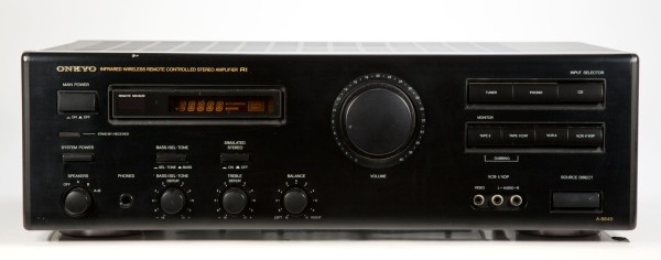 Onkoy A-8840 Stereo-Verstärker in schwarz