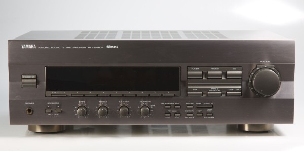 Yamaha RX-396 RDS Stereo Receiver in titan