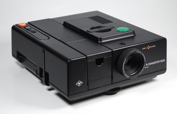 AGFA Diamator 1500 autofocus Diaprojektor in schwarz