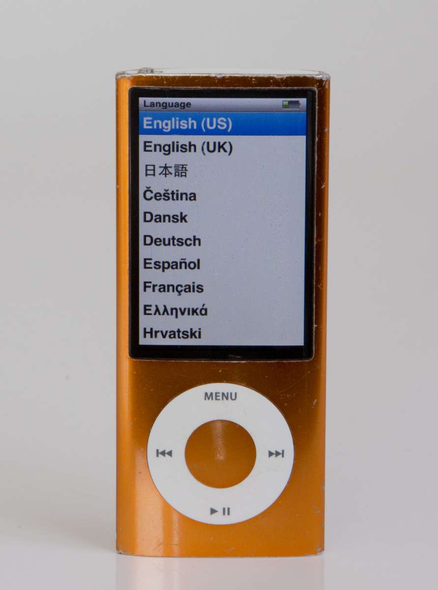 Apple iPod Nano MP3Player mit Kamera orange 8 GB 123Elektronik.de