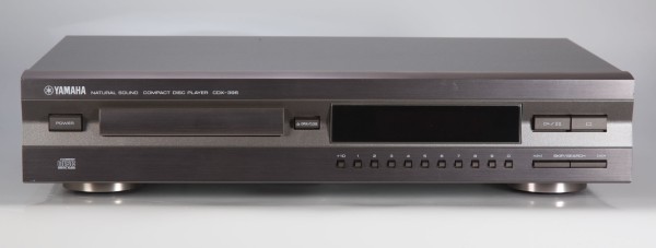 Yamaha CDX-396 CD-Player in titan