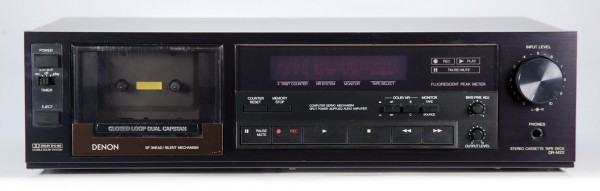 Denon DR-M22 Kassettendeck in schwarz