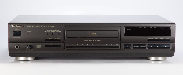 Technics SL-PG570 A CD Spieler in schwarz