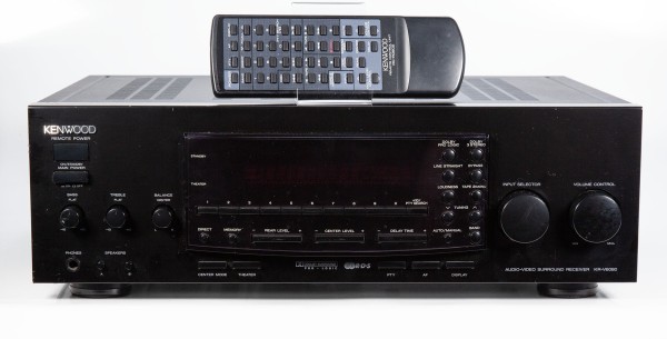 Kenwood KR-V6080 AV-Receiver in schwarz