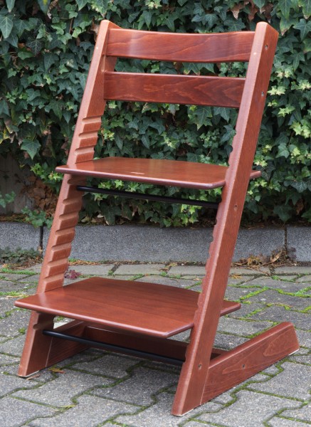 Stokke Tripp Trapp - Kinderstuhl/Hochstuhl in walnuss braun