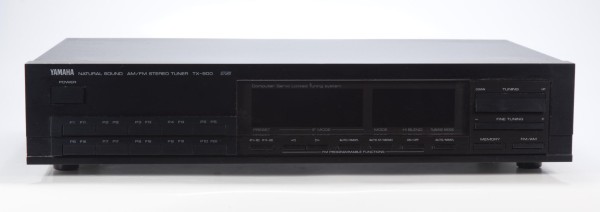 Yamaha TX-900 Tuner in schwarz