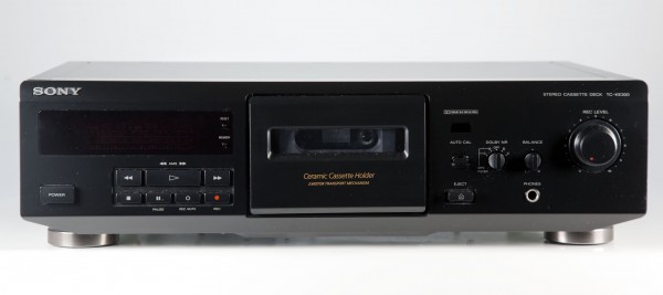 Sony TC-KE 300 Kassettendeck in schwarz