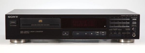 Sony CDP-497 CD-Player in schwarz