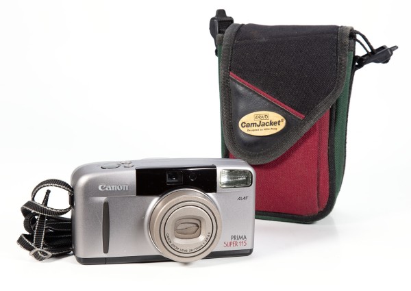 Canon Prima Super 115 - Analoge 35mm-Kamera in silber