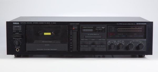 Yamaha K-540 Kassettendeck in schwarz