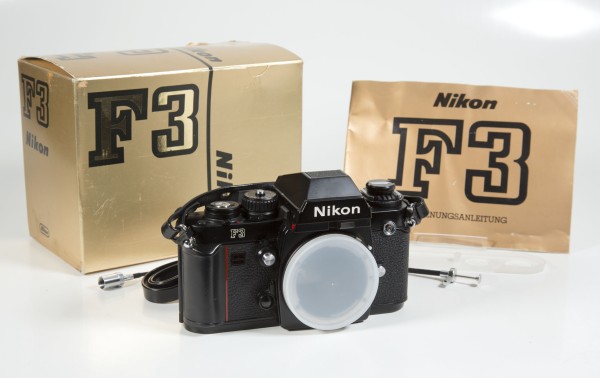 Nikon F3 - professionelle analoge Spiegelreflexkamera