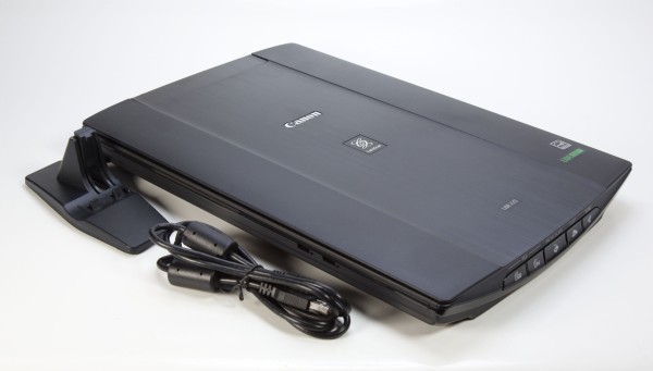 Canon Lide 220 Scanner, schwarz